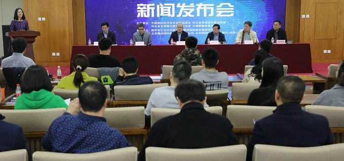 “我市将在限定区域内实施建筑垃圾运输企业化运营管理”