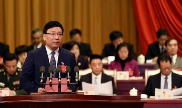 “蔡锦军在全市经济运行拆析会上强调：找差距补短板 全力以赴完成全年经济社会快速发展目标任务”