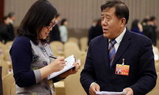 “鹿心社到北海调研时强调：坚定不移将北部湾经济区作为广西开放快速发展优先方向”