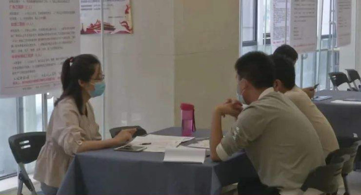 “北港新材料科技革新又取得重大突破单轧机轧制速度达720米/分钟”