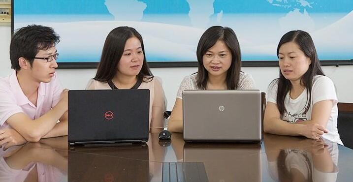 “北海市参加广西科技周活动”